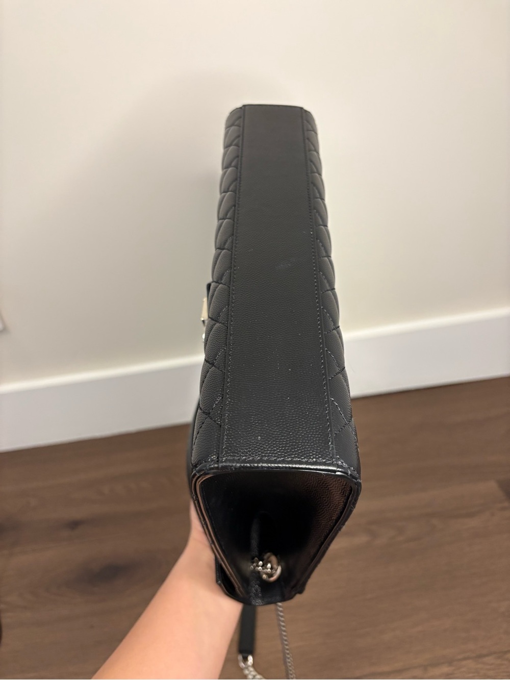Saint Laurent Black Quilted Chevron and Diamond Envelope Shoulder Bag - Picture 6 of 15
